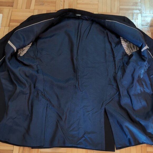 Hugo Boss 100% Wool Blazer Size 44R - Picture 4 of 10
